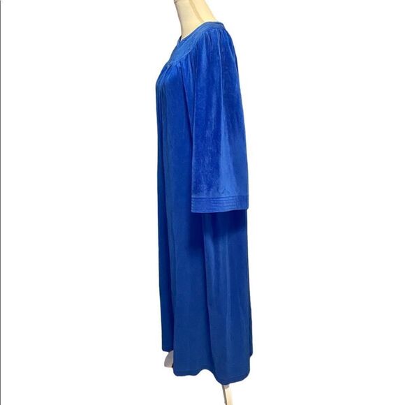 VINTAGE Rainbow Fashions Womens Bathrobe Blue Velvety Velore Zippered Size Large - Picture 3 of 12